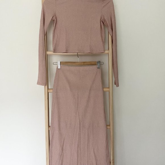 Reformation Val Two Piece size XS || Pink Shimmer - Picture 3 of 3